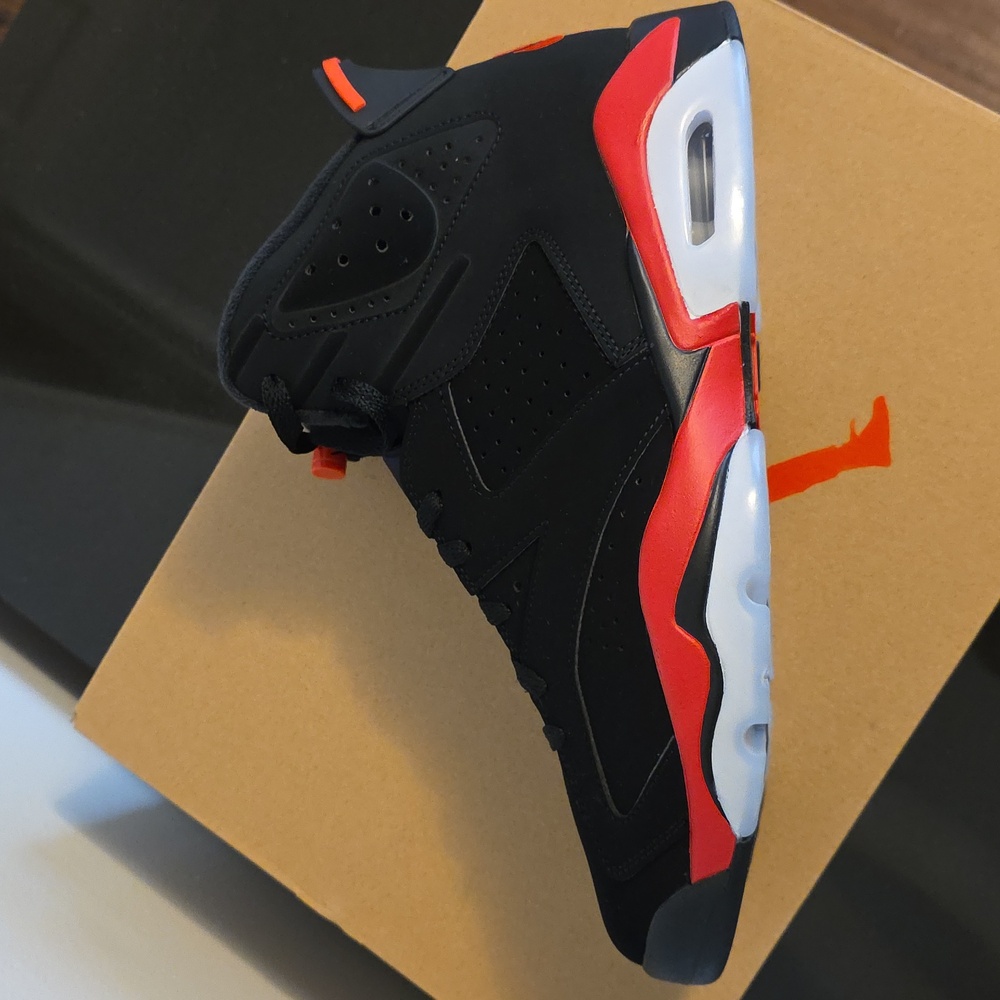 NEW Jordan Retro 6 (2026) Infrared Black and Red Mens Size 11.5